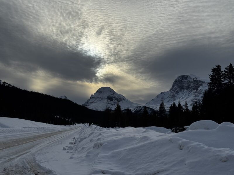 Icefields Parkway, Lake Louise to Jasper. Image Image © PlanetSKI